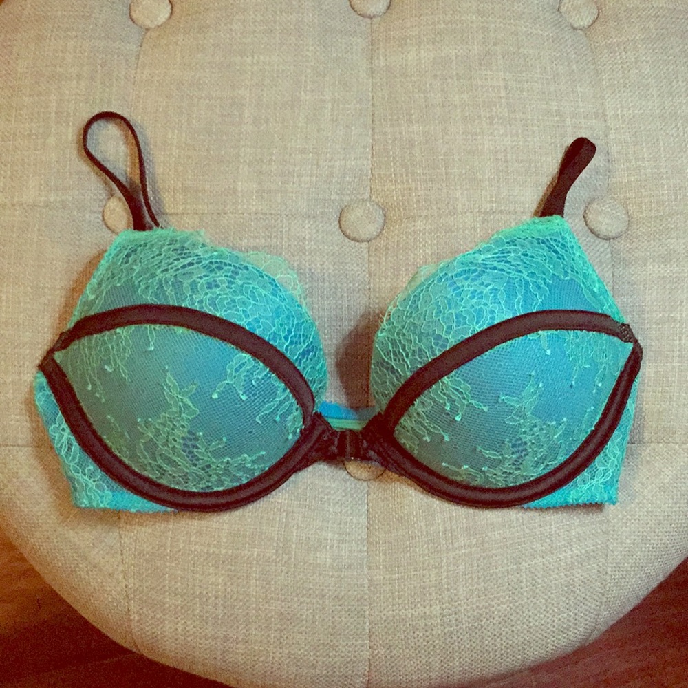 Victoria’s Secret Bra